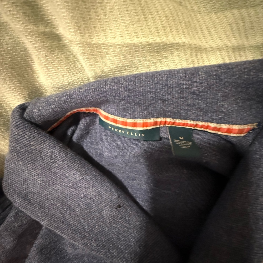 Perry Ellis Navy Knit Sweater